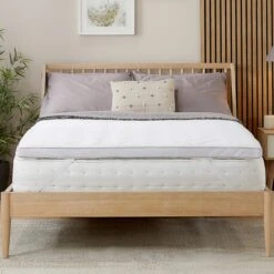 Snuggledown Clean And Protect Mattress Topper 31 Snuggledown Clean And Protect Mattress Topper -Dunelm Shop 30972595 alt01