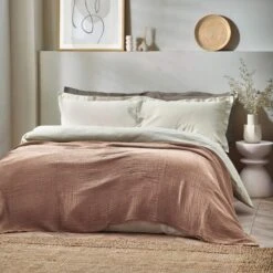Lark Cotton Throw -Dunelm Shop 30974319