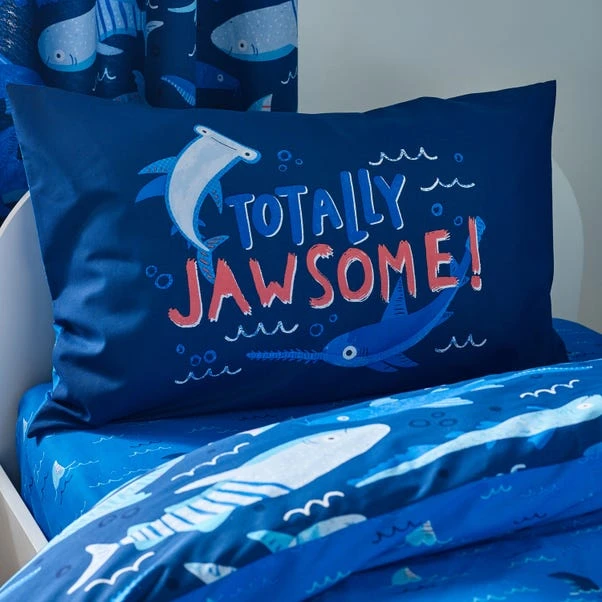 Catherine Lansfield Jawsome Shark Polycotton Duvet Cover & Pillowcase Set 4 Catherine Lansfield Jawsome Shark Polycotton Duvet Cover & Pillowcase Set - Image 2