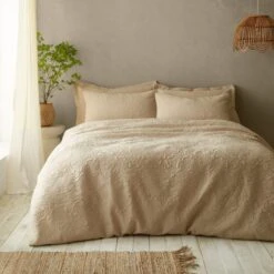 Pineapple Elephant Casablanca Pinsonic Duvet Cover & Pillowcase Set -Dunelm Shop 30983059 alt02