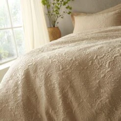 Pineapple Elephant Casablanca Pinsonic Duvet Cover & Pillowcase Set -Dunelm Shop 30983322 alt03